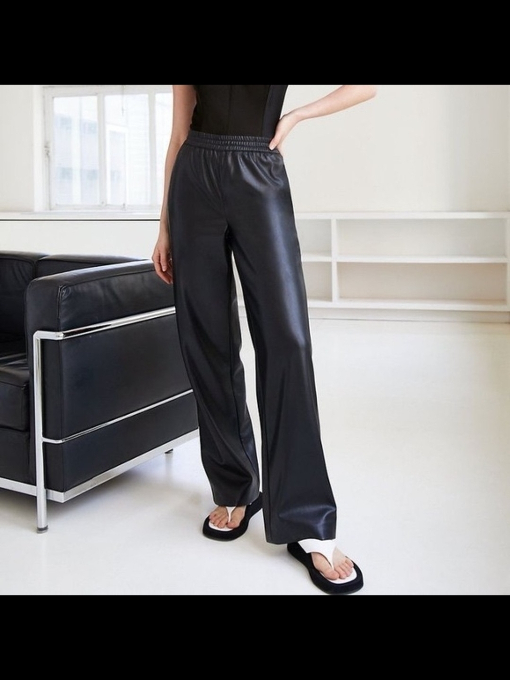 NWT Babaton Aritzia Knightly Vegan Leather Wide Leg Pockets Pull On Pants Size 6